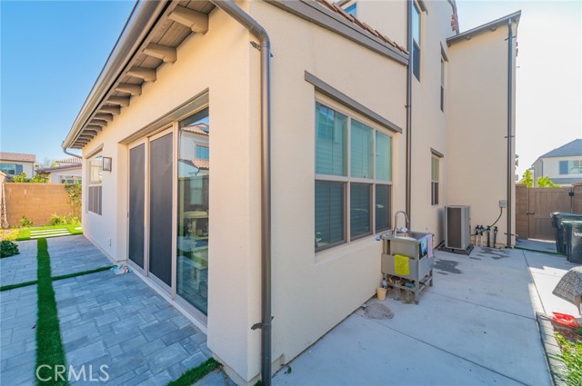 Detail Gallery Image 37 of 39 For 116 Imagination Trl, Irvine,  CA 92620 - 4 Beds | 3/1 Baths