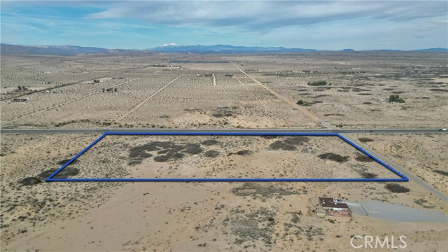 Detail Gallery Image 11 of 20 For 204 Adobe Rd, Twentynine Palms,  CA 92277 - – Beds | – Baths