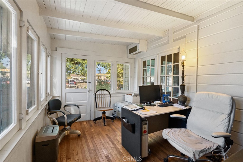 MLS #IV25222245 image #20