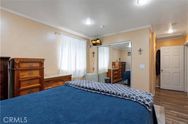 Detail Gallery Image 12 of 21 For 1843 Cerritos, Long Beach,  CA 90806 - 5 Beds | 3 Baths