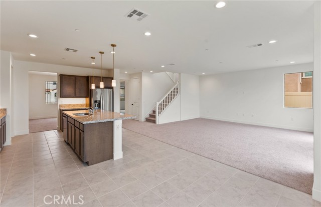 Detail Gallery Image 8 of 36 For 4083 Madonna Cir, Lake Elsinore,  CA 92530 - 6 Beds | 5 Baths