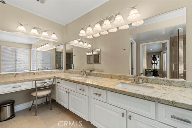 Detail Gallery Image 33 of 58 For 28711 Howard Marrie Ct, Saugus,  CA 91390 - 4 Beds | 3 Baths
