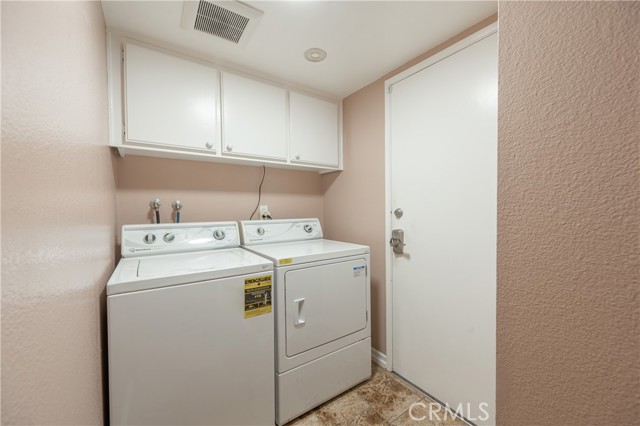 Detail Gallery Image 23 of 34 For 20138 Elkwood St, Winnetka,  CA 91306 - 4 Beds | 3 Baths