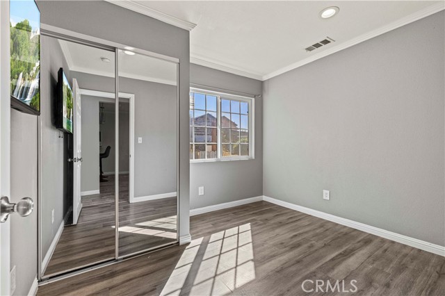 6225 Beard Street, Highland Park CA: https://media.crmls.org/medias/678c27d1-784f-4563-aab1-32b3b8f248ab.jpg