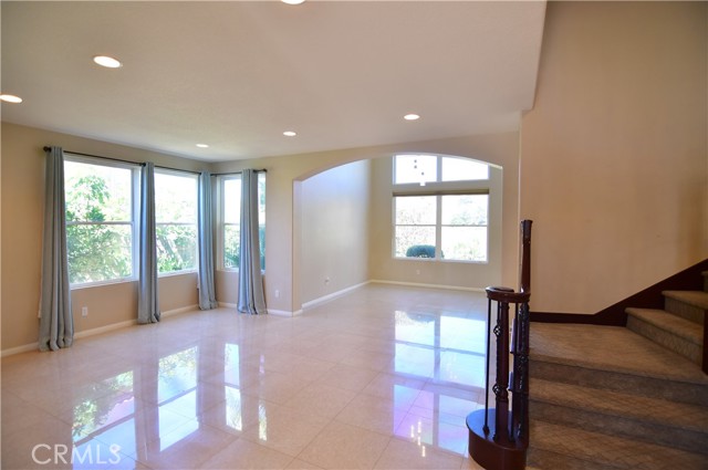 Detail Gallery Image 5 of 25 For 9 Willowglade, Trabuco Canyon,  CA 92679 - 5 Beds | 4 Baths