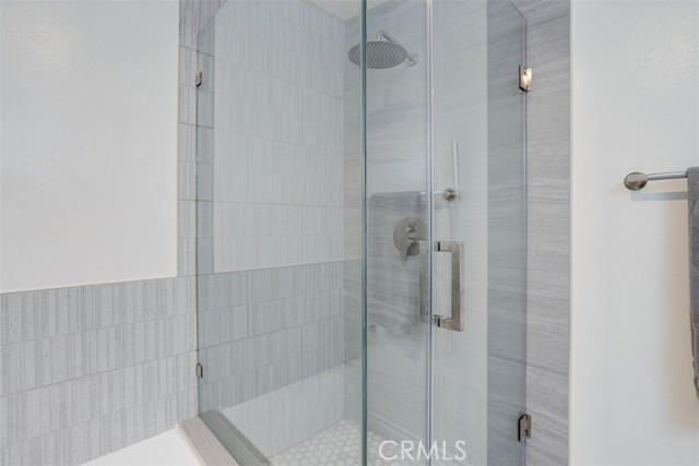Detail Gallery Image 25 of 43 For 13030 Valleyheart Drive #101,  Studio City,  CA 91604 - 2 Beds | 2/1 Baths