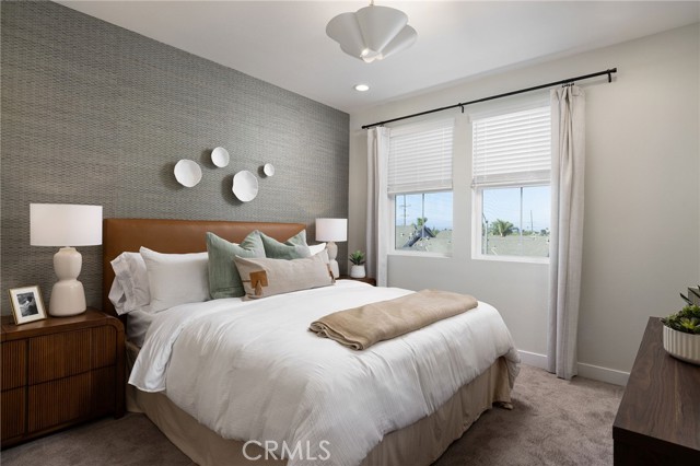 Detail Gallery Image 4 of 5 For 147 S Tulip Ave, Compton,  CA 90220 - 3 Beds | 3/1 Baths