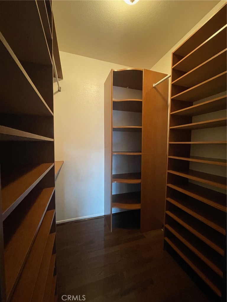 MLS #OC25267528 image #16