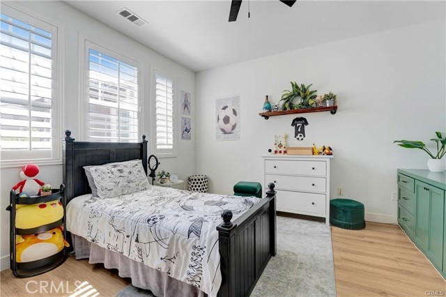 Detail Gallery Image 14 of 26 For 16410 W Nicklaus Dr #143,  Sylmar,  CA 91342 - 3 Beds | 3 Baths