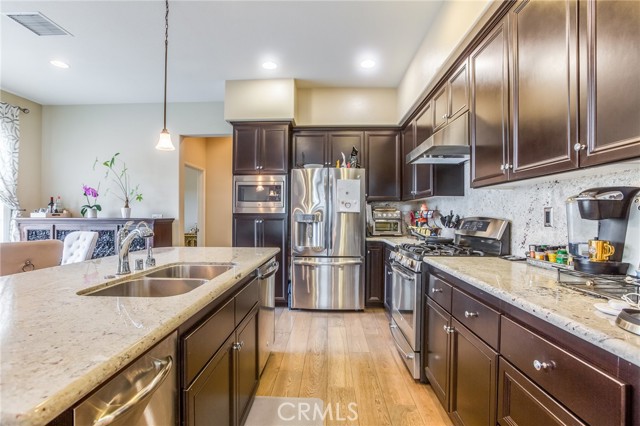 Detail Gallery Image 5 of 55 For 20310 Paseo Los Arcos, Porter Ranch,  CA 91326 - 4 Beds | 3 Baths