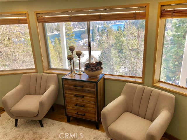 Detail Gallery Image 44 of 63 For 27502 North Bay Rd, Lake Arrowhead,  CA 92352 - 4 Beds | 2/1 Baths