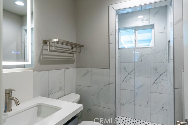 Detail Gallery Image 24 of 38 For 1821 W 8th St, Merced,  CA 95341 - 3 Beds | 2 Baths