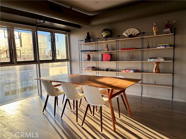 Detail Gallery Image 2 of 31 For 527 Molino St #401,  Los Angeles,  CA 90013 - 2 Beds | 2 Baths