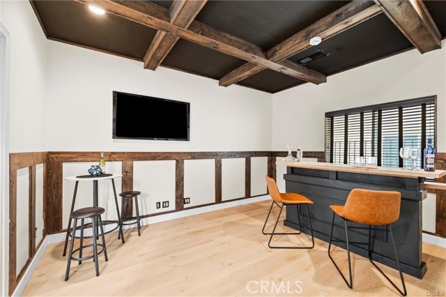 Detail Gallery Image 4 of 48 For 7422 Valaho, Tujunga,  CA 91042 - 3 Beds | 3 Baths