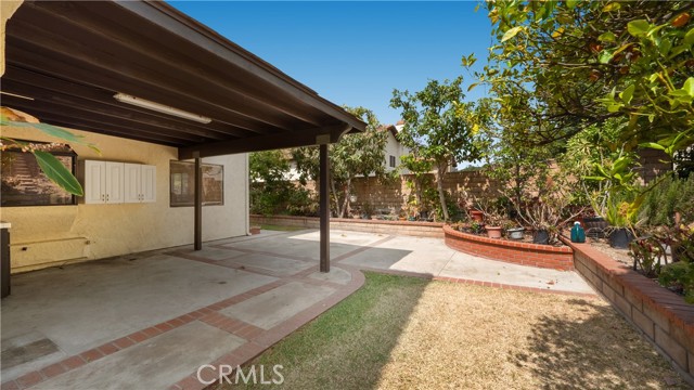 2607 Markwood Street, Duarte CA: https://media.crmls.org/medias/678f4a97-2848-4048-b7d6-0cd9d7f29ab2.jpg