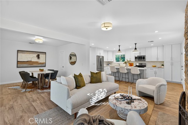 7576 -7582 McGroarty Terrace, Los Angeles CA: https://media.crmls.org/medias/678f7740-e2a1-48b5-8aa6-fecdd2494e78.jpg