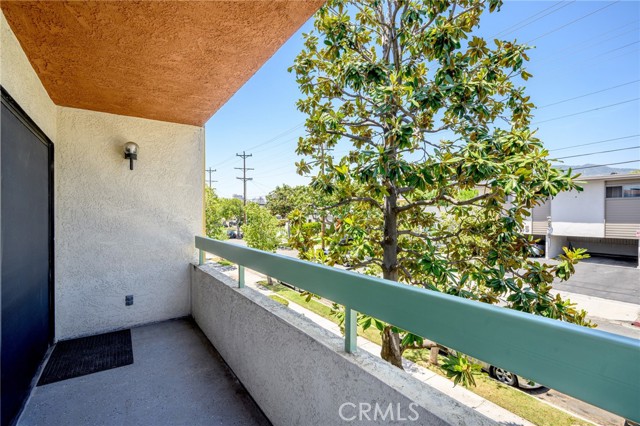Detail Gallery Image 9 of 25 For 1142 Stanley Ave #12,  Glendale,  CA 91206 - 2 Beds | 2 Baths