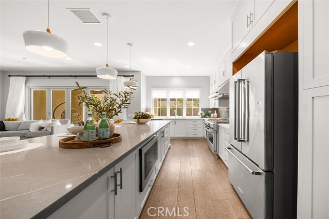 Detail Gallery Image 7 of 30 For 90 Rockinghorse, Irvine,  CA 92602 - 4 Beds | 4/1 Baths