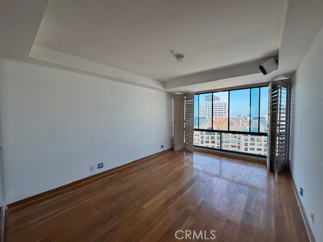 10490 Wilshire Boulevard, Los Angeles CA: https://media.crmls.org/medias/6790eb8a-9587-4956-8379-5d214bcc53e3.jpg