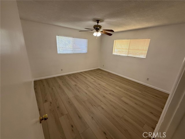 12981 Leith Way, Yucaipa CA: https://media.crmls.org/medias/67913487-f4bf-438a-ba27-c80657513165.jpg