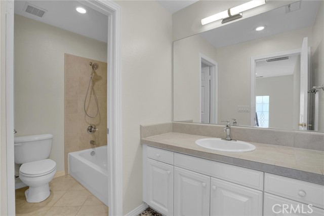 Detail Gallery Image 19 of 30 For 2889 Plaza Del Amo, Torrance,  CA 90503 - 3 Beds | 3 Baths