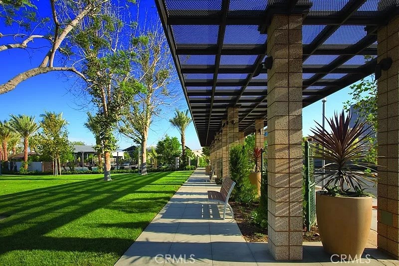 https://media.crmls.org/medias/67934c16-4e4c-4673-9b54-e329e1a8338c.jpg?preset=X-Large