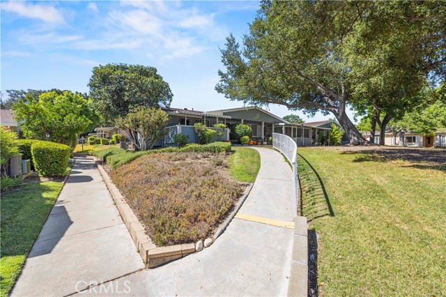 2 Bed Home for Sale in Newhall, California