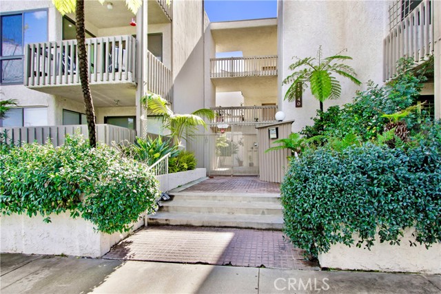 Detail Gallery Image 1 of 1 For 15340 Albright St #207,  Pacific Palisades,  CA 90272 - 2 Beds | 2 Baths