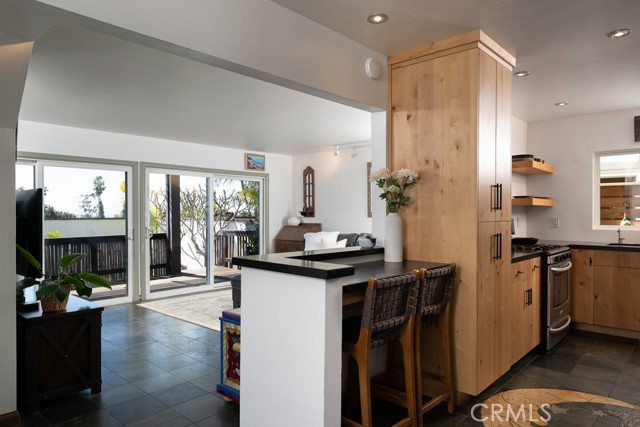 Detail Gallery Image 5 of 21 For 34601 Calle Portola, Dana Point,  CA 92624 - 3 Beds | 2 Baths