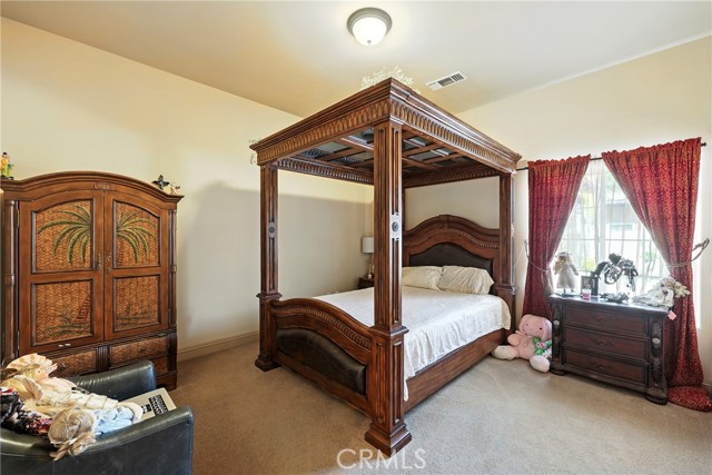 Detail Gallery Image 35 of 60 For 13204 Michaelangelo Dr, Bakersfield,  CA 93314 - 5 Beds | 3 Baths