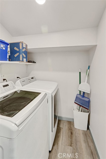 Image 33 of 53 For 30396 Live Oak Drive
