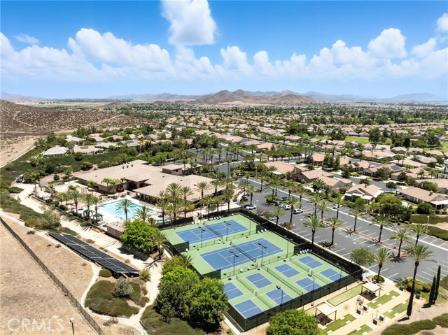 29492 Emberwood Way, Menifee CA: https://media.crmls.org/medias/679425dc-b17c-4a8e-8ed3-f3e6c8cc49d5.jpg