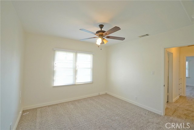 Detail Gallery Image 13 of 21 For 4285 Oakwood Pl, Riverside,  CA 92506 - 3 Beds | 1/1 Baths