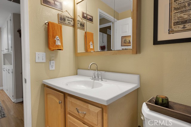 Detail Gallery Image 28 of 47 For 22176 Canones Cir, Saugus,  CA 91350 - 3 Beds | 2 Baths