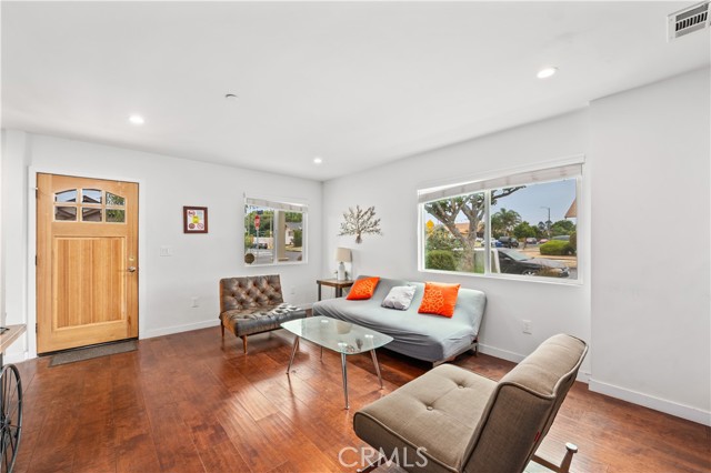 1466 W 49th Street #2, Los Angeles, CA, 90062 1466 W 49th Street #2, Los Angeles, CA, 90062