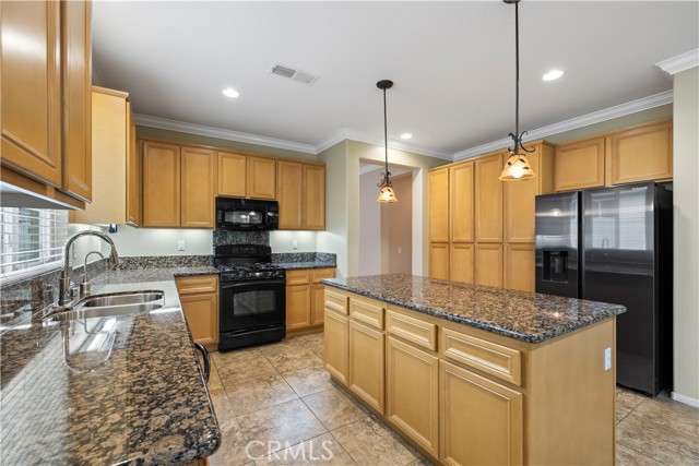 Detail Gallery Image 25 of 54 For 1549 Big Bend, Beaumont,  CA 92223 - 3 Beds | 2 Baths