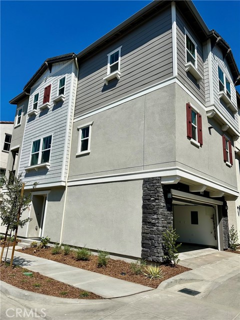 2539 Everly, South El Monte CA: https://media.crmls.org/medias/679666d7-e06a-4785-825f-d7669323526e.jpg