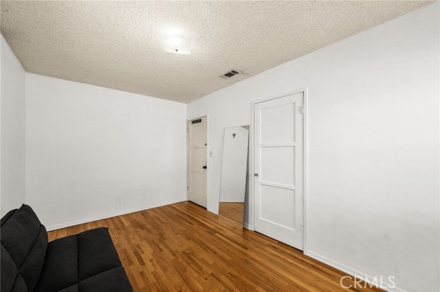 Detail Gallery Image 20 of 38 For 2415 Graydon Ave, Monrovia,  CA 91016 - 3 Beds | 2 Baths