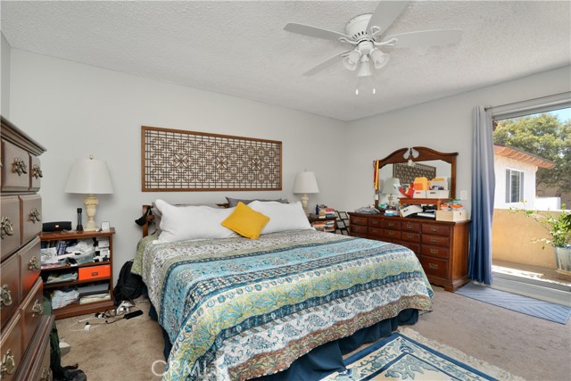 2615 Curtis Avenue, Redondo Beach CA: https://media.crmls.org/medias/6799169d-74a2-4e97-a5d4-7a5ab60146e3.jpg