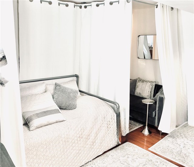 Detail Gallery Image 30 of 54 For 13111 Sierra Hwy, Agua Dulce,  CA 91390 - 1 Beds | 1 Baths