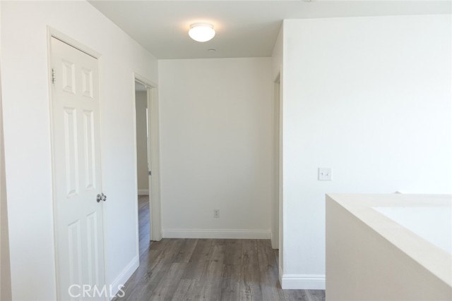 Detail Gallery Image 9 of 17 For 3447 White Sand Ct, Perris,  CA 92570 - 4 Beds | 2/1 Baths