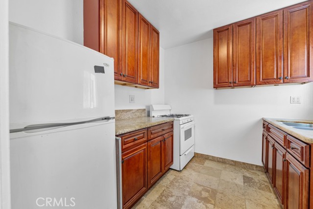 234 Lime Avenue, Long Beach CA: https://media.crmls.org/medias/679b33a8-0d05-43b1-a802-6fcf44a63996.jpg