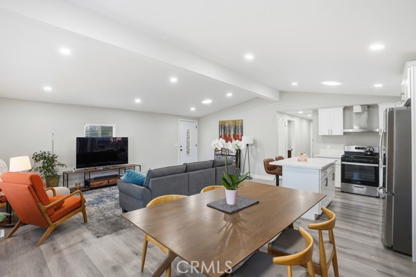 Detail Gallery Image 11 of 34 For 519 W Taylor St #336,  Santa Maria,  CA 93458 - 2 Beds | 2 Baths