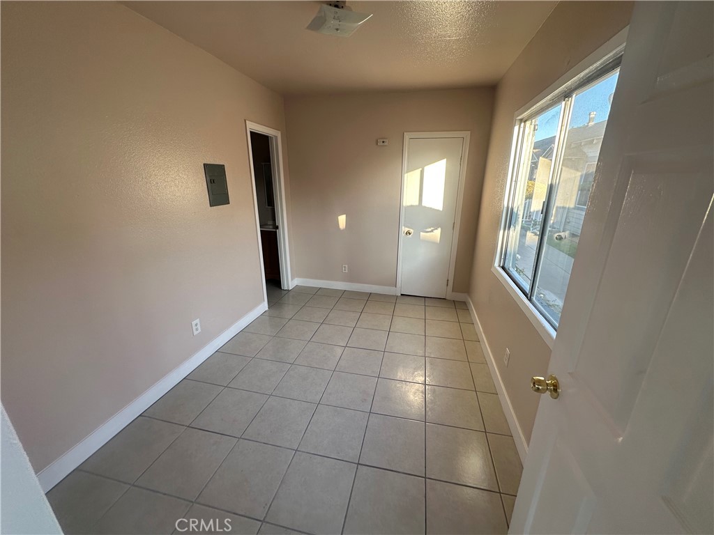 MLS #DW25254696 image #6