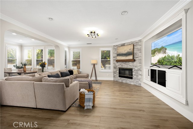 Detail Gallery Image 15 of 59 For 1 Roberts Dr, Coto de Caza,  CA 92679 - 4 Beds | 4/1 Baths