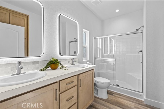 Detail Gallery Image 8 of 10 For 3424 W Washington Ave #314,  Santa Ana,  CA 92703 - 3 Beds | 2 Baths