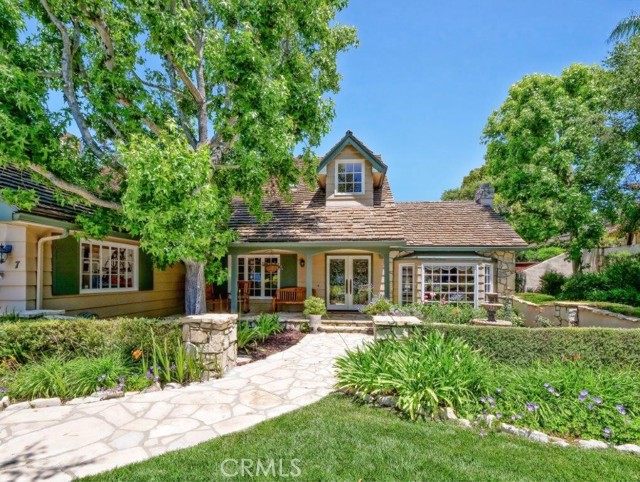 7 Country Meadow Road, Rolling Hills Estates, California 90274, 4 Bedrooms Bedrooms, ,3 BathroomsBathrooms,Residential,Sold,Country Meadow,PV22126276