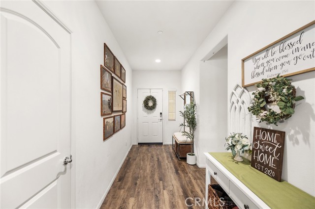 Detail Gallery Image 7 of 50 For 32521 Cumulus, Winchester,  CA 92596 - 5 Beds | 3 Baths