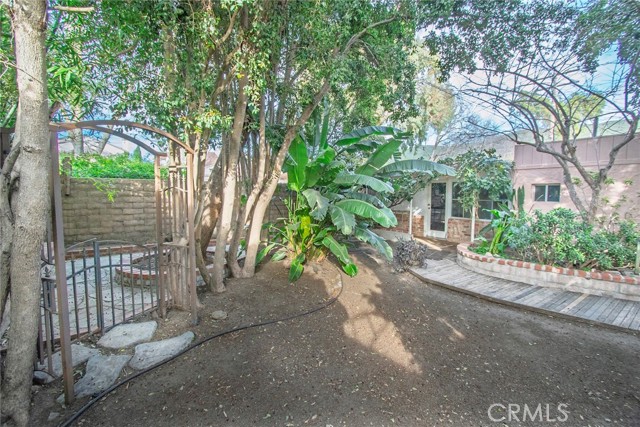 Detail Gallery Image 30 of 38 For 225 Barry, Ventura,  CA 93001 - 2 Beds | 1 Baths