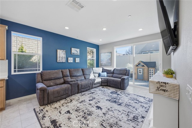 Image 46 of 75 For 32736 Brunello Way